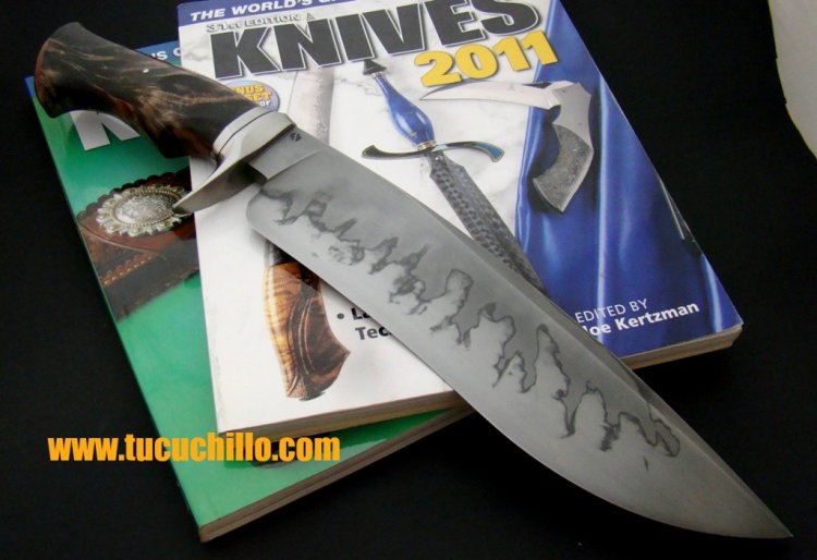 Samuel Lurquin Blackout Bowie Koa - Haga click a la imagen para cerrar