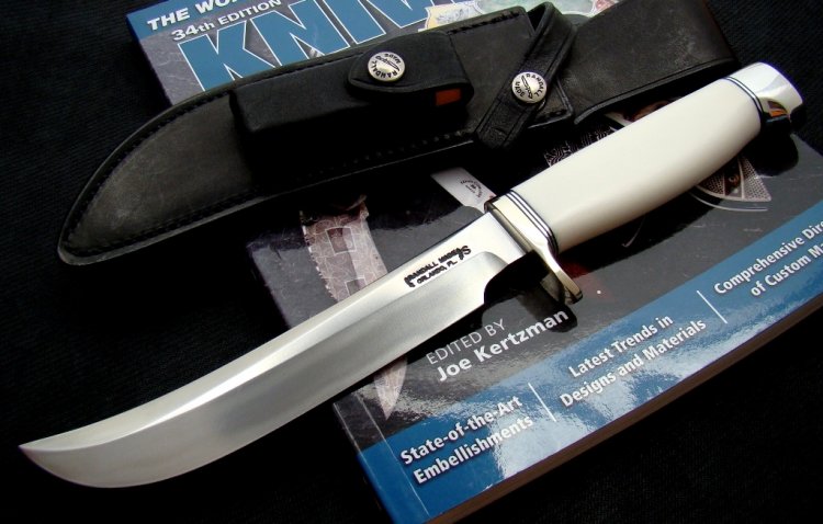 Randall 4 Big Game 7" Ivorite Micarta - Haga click a la imagen para cerrar