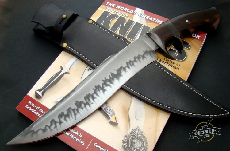 Jan Hafinec Fighter Sub-Hilt Ironwood - Haga click a la imagen para cerrar